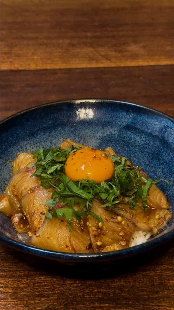かんぱちの漬け丼